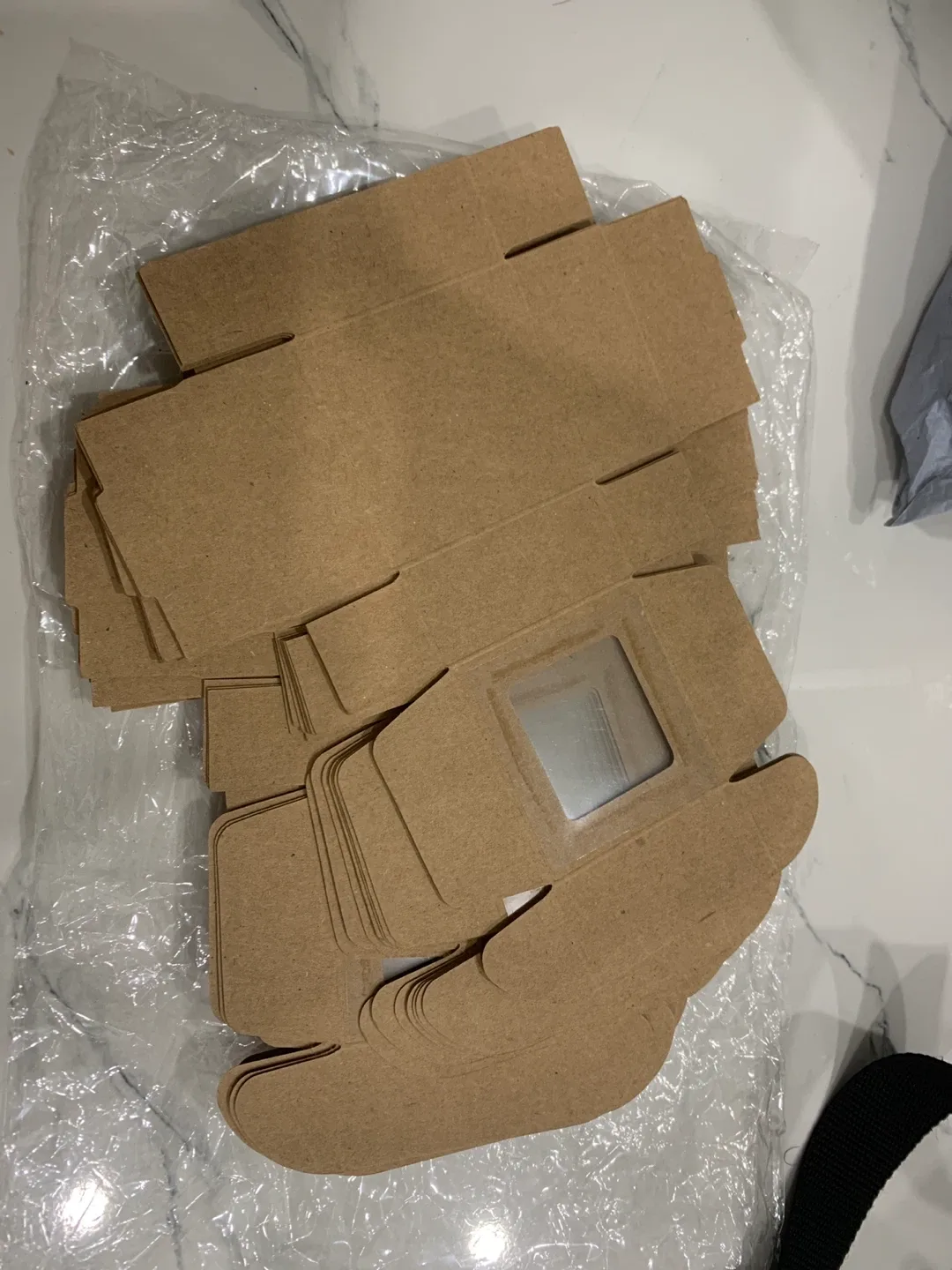 Small Brown Cardboard Boxes with Window thumbnail