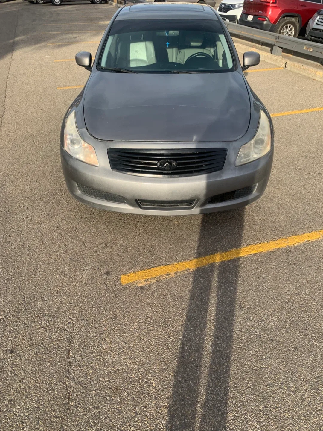 Infiniti G35x Sedan with Tools image indicator(3)