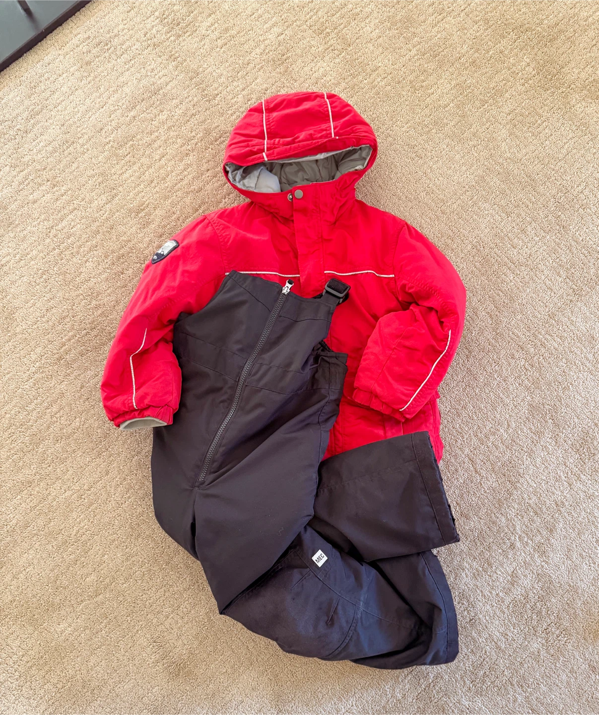 MEC Red Snow Jacket & Black Snow Pants Set