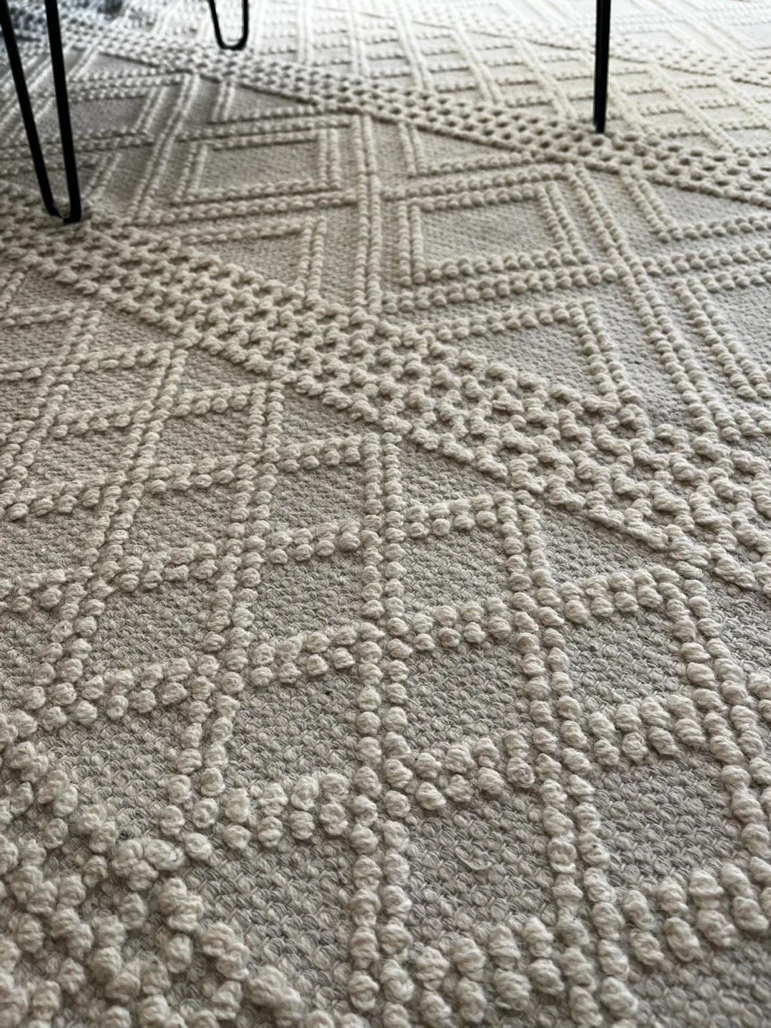Neutral Area Rug with Geometric Pattern image indicator(2)