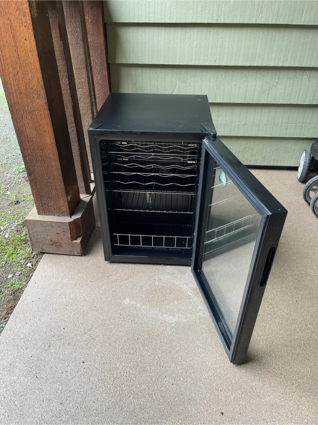 Igloo Wine Cooler - Model FRW197 - photo 2