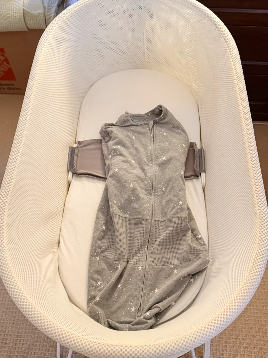 Happiest Baby Snoo Smart Sleeper Bassinet