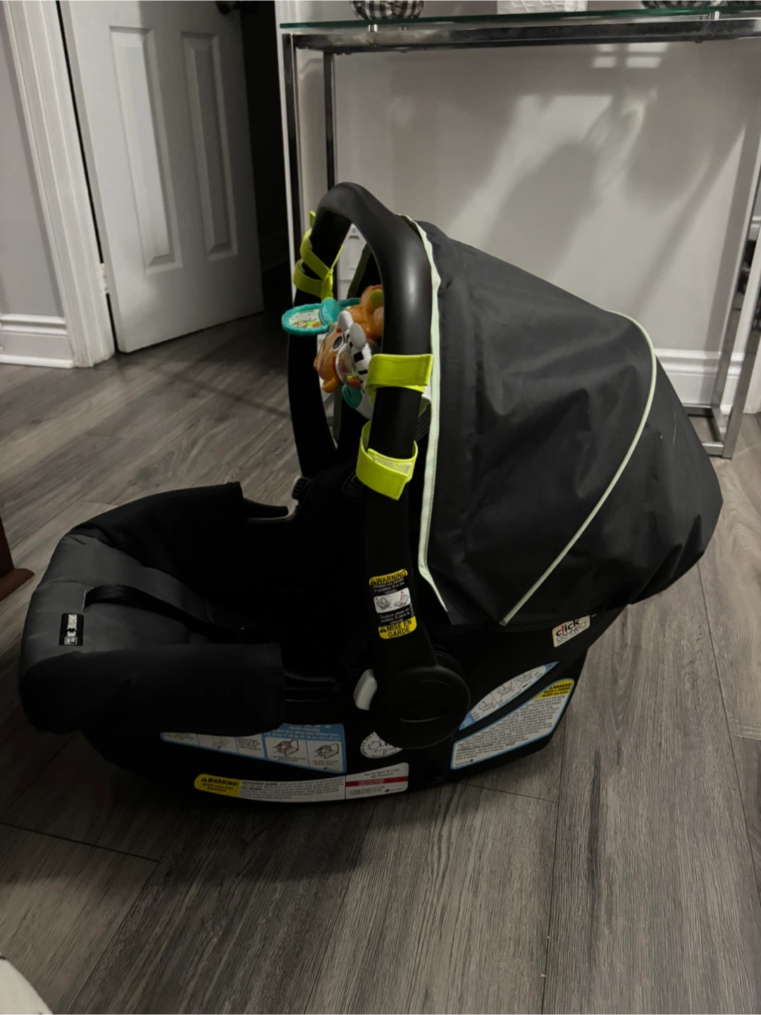 Graco SnugRide 35 Infant Car Seat With Base - photo 4