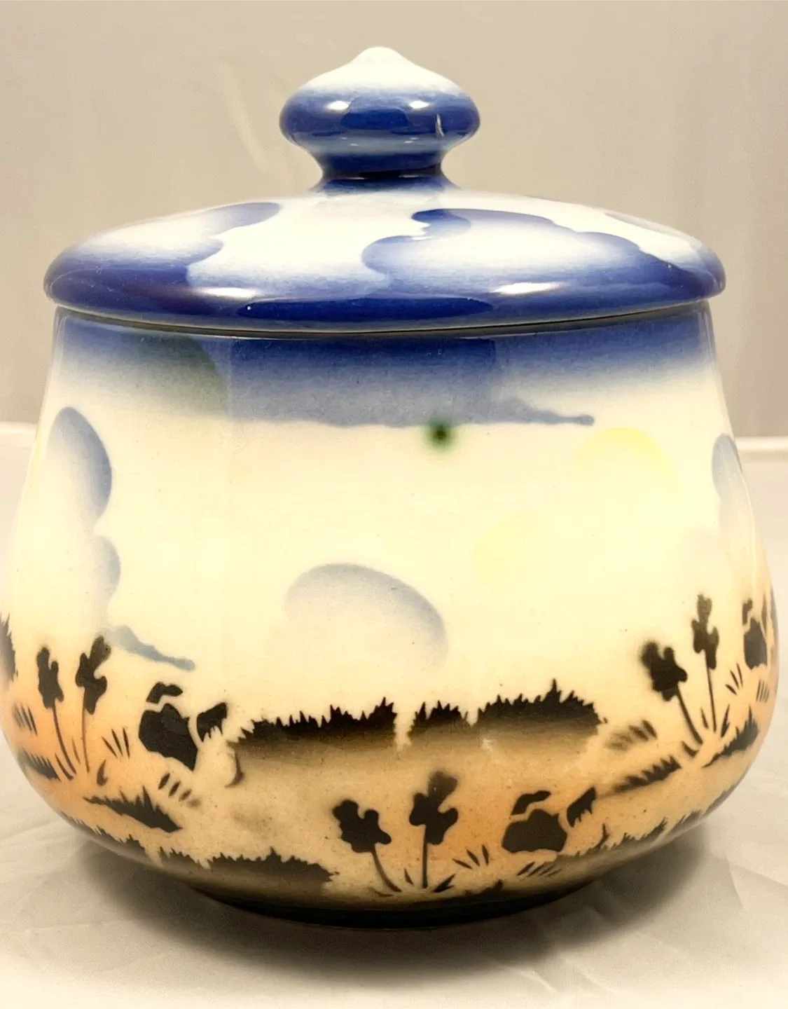 Art deco biscuit barrel amazing condition image indicator(3)