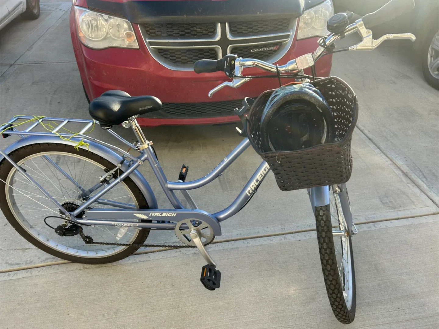 Raleigh Transfer Comfort Bike - lavender purple thumbnail
