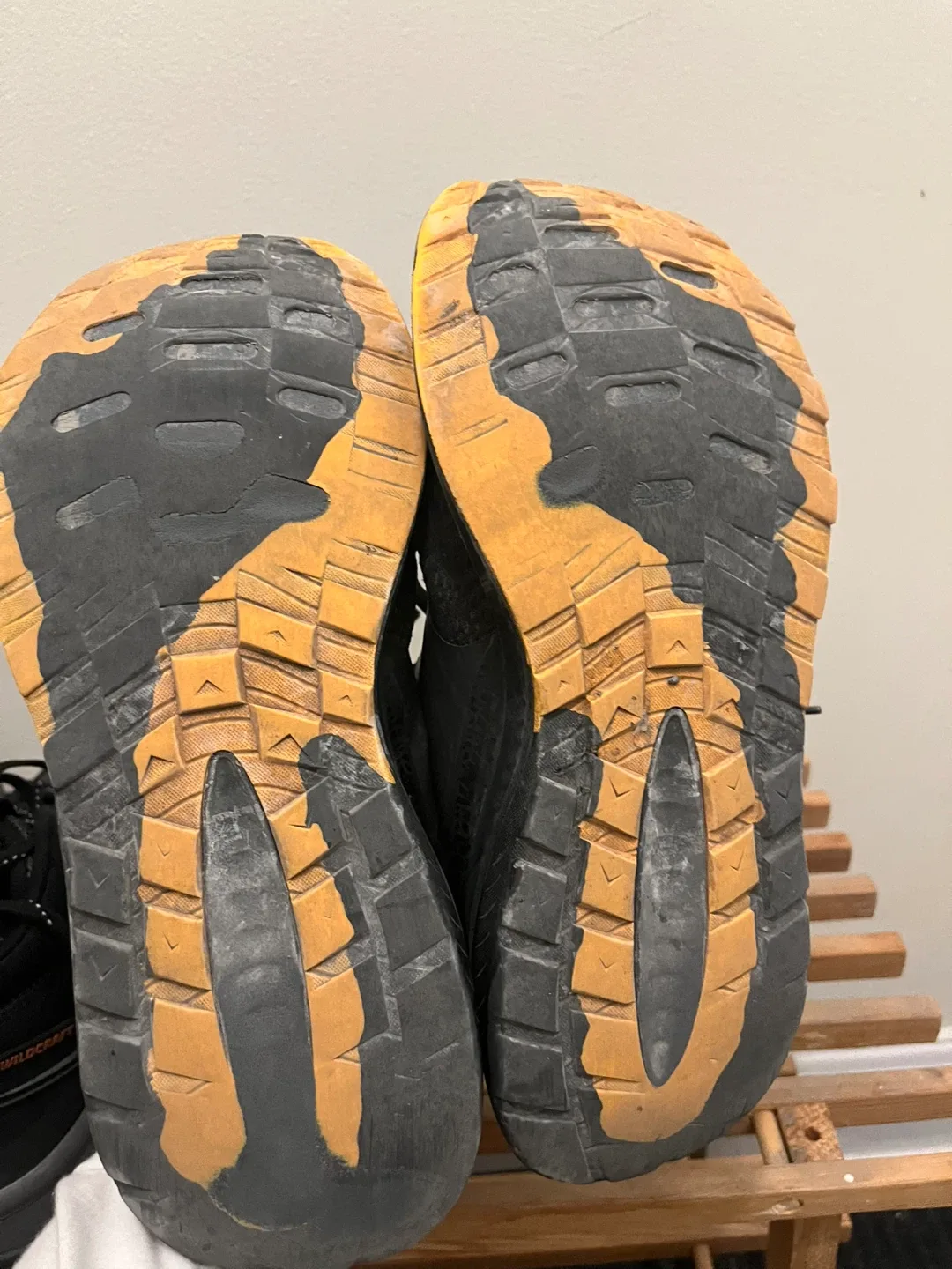 Goretex Shoes image indicator(2)