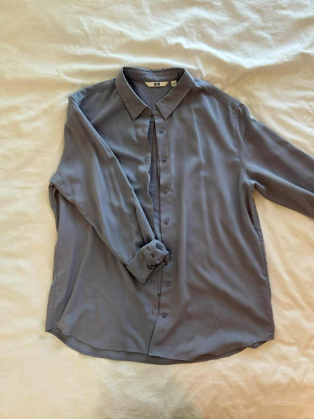 Uniqlo Button-Down Shirt - Size M