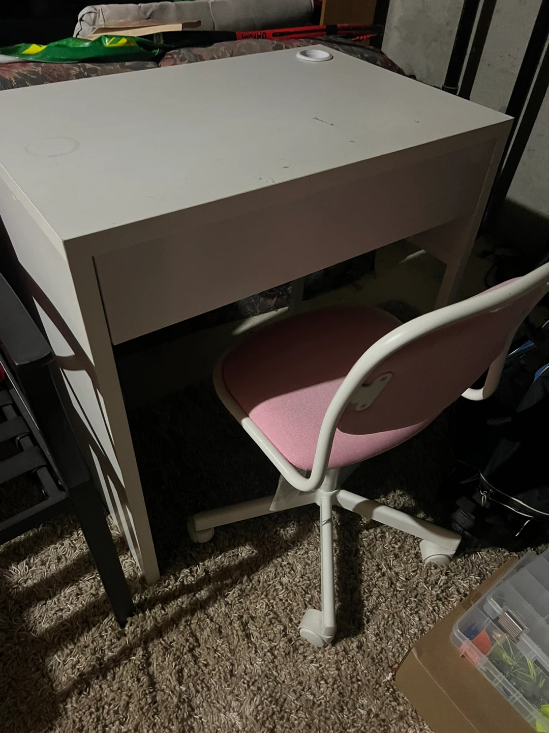White Desk with Pink Chair