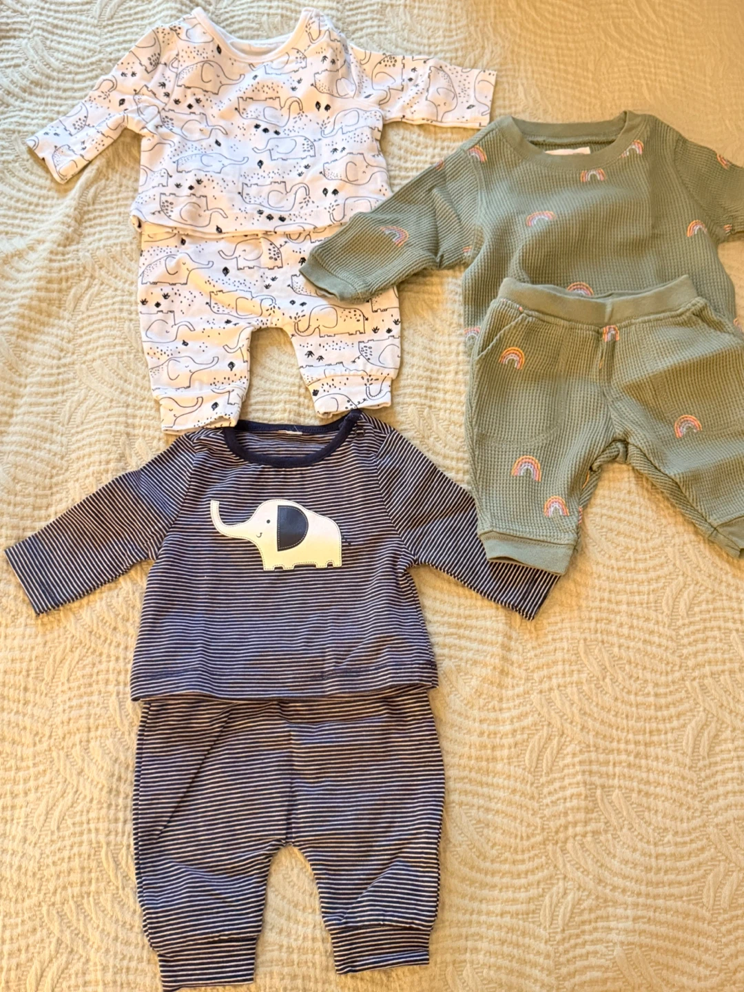 Baby Outfits - 0-6 Months - photo 5
