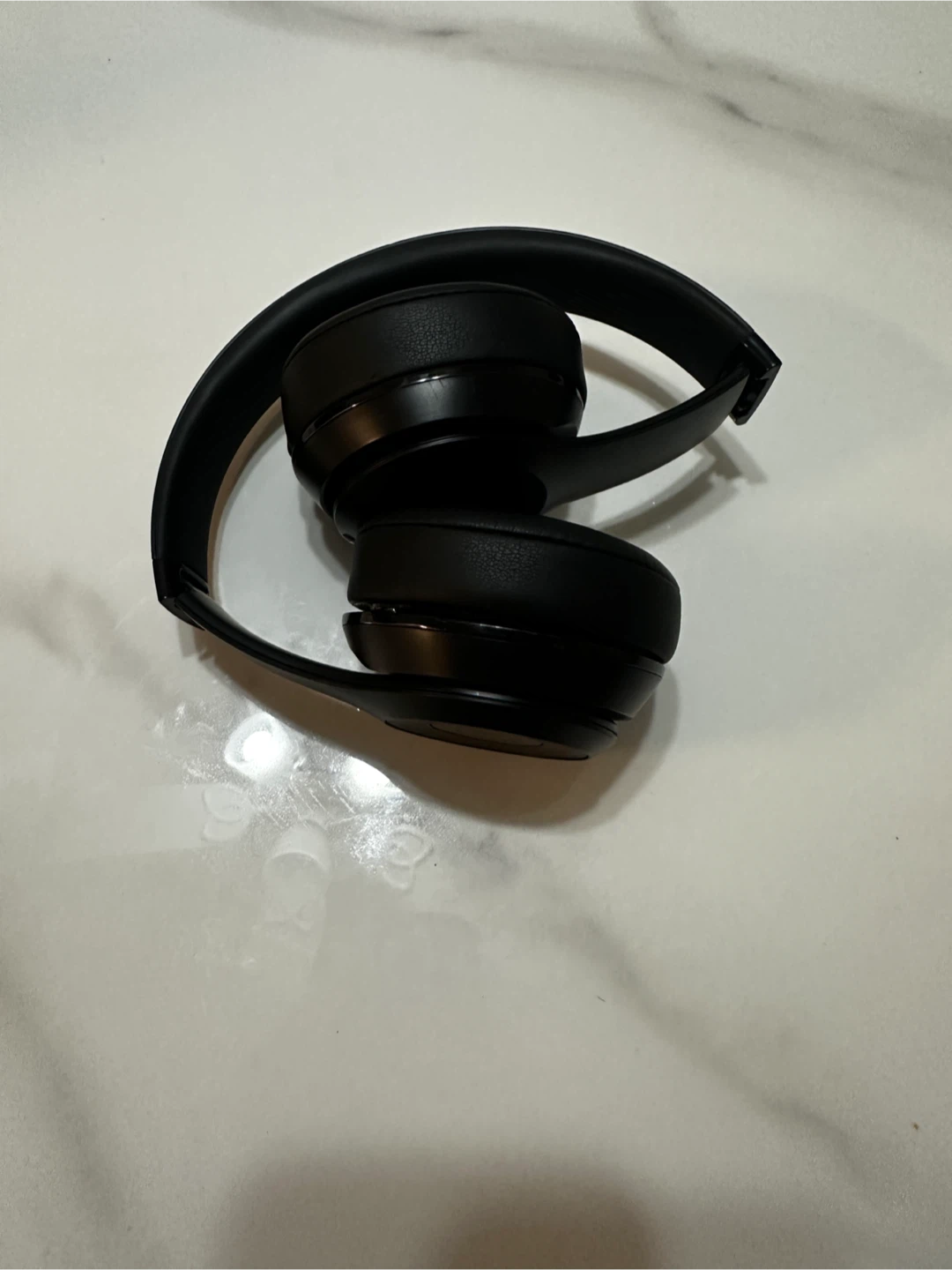 Beats Solo 3 Wireless Headphones - photo 4