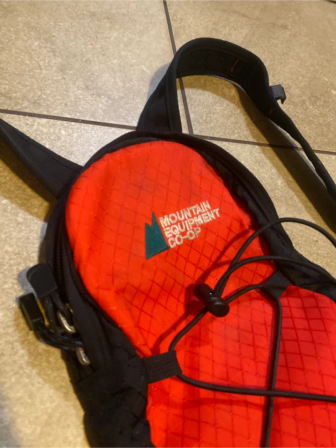 Mountain Equipment Co-op (MEC) Daypack - photo 2