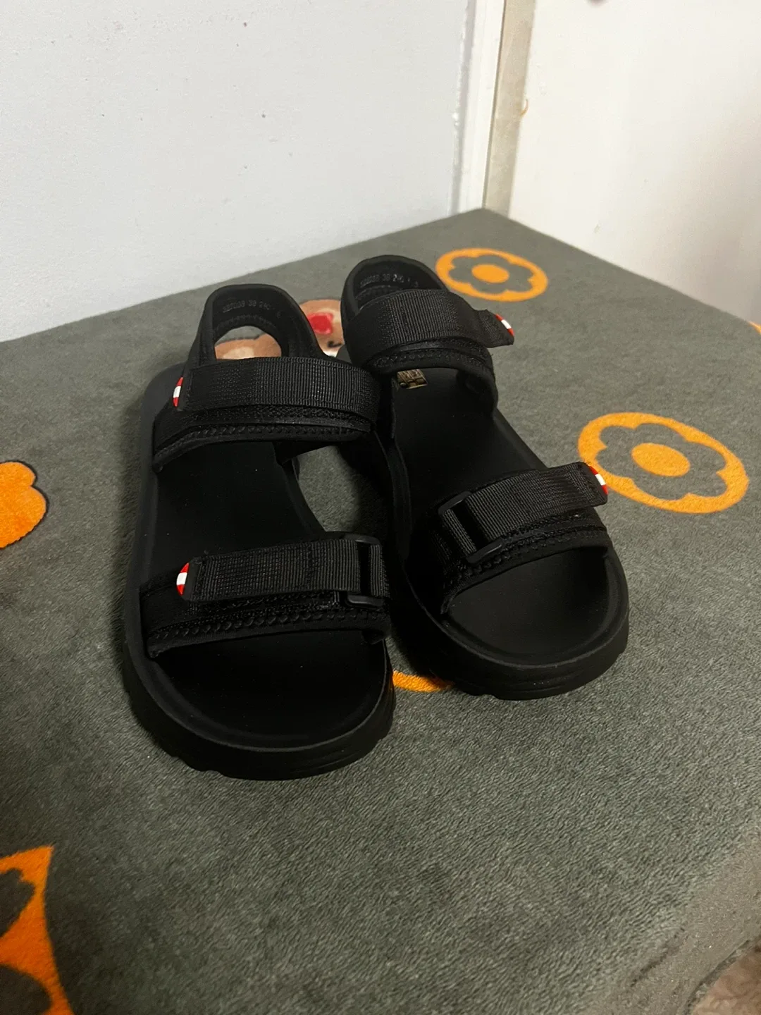 Tommy Hilfiger Black Sandals Size 8 thumbnail