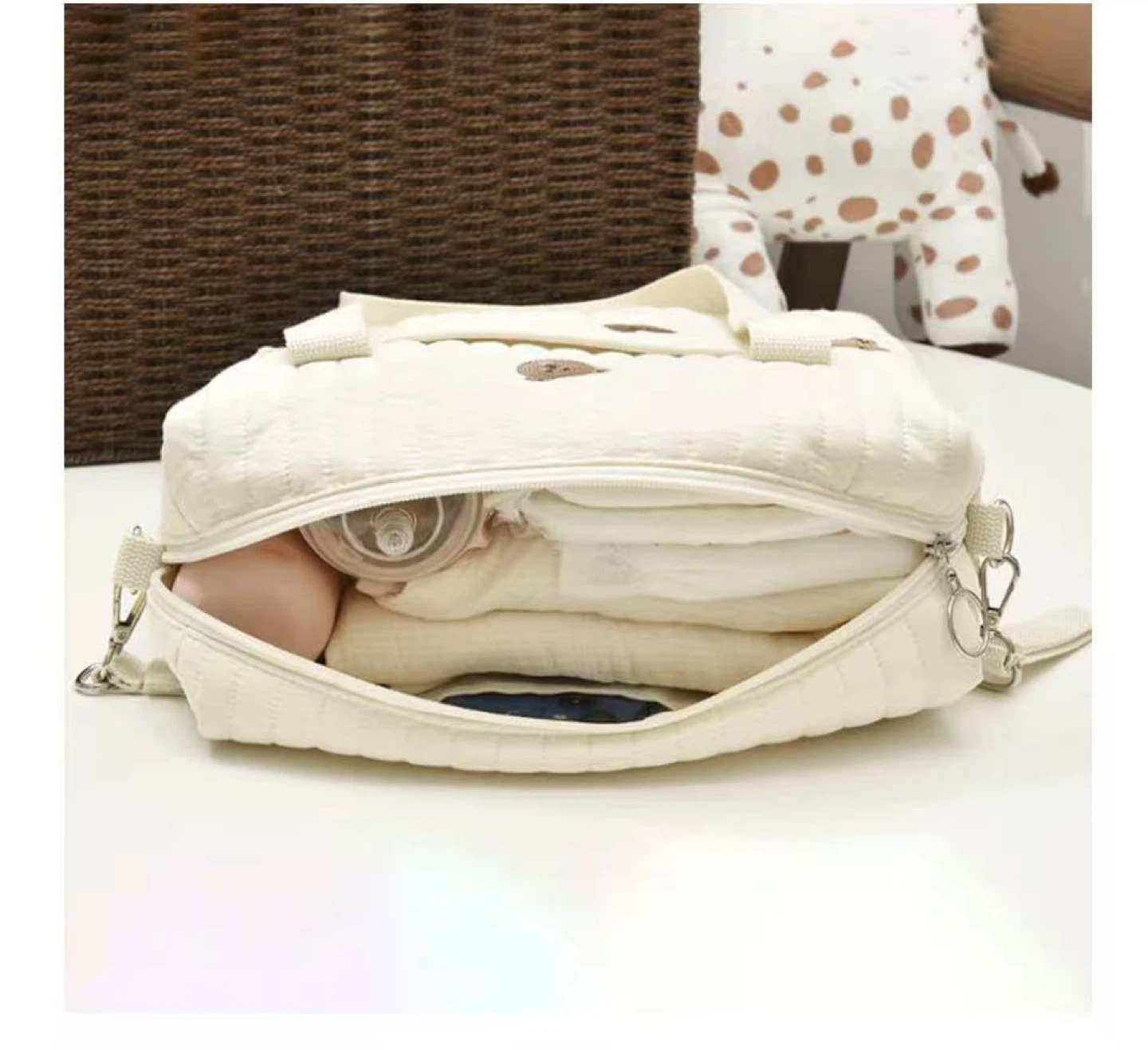 Bear Design Diaper Bag - 12.6" x 9.8" - photo 2