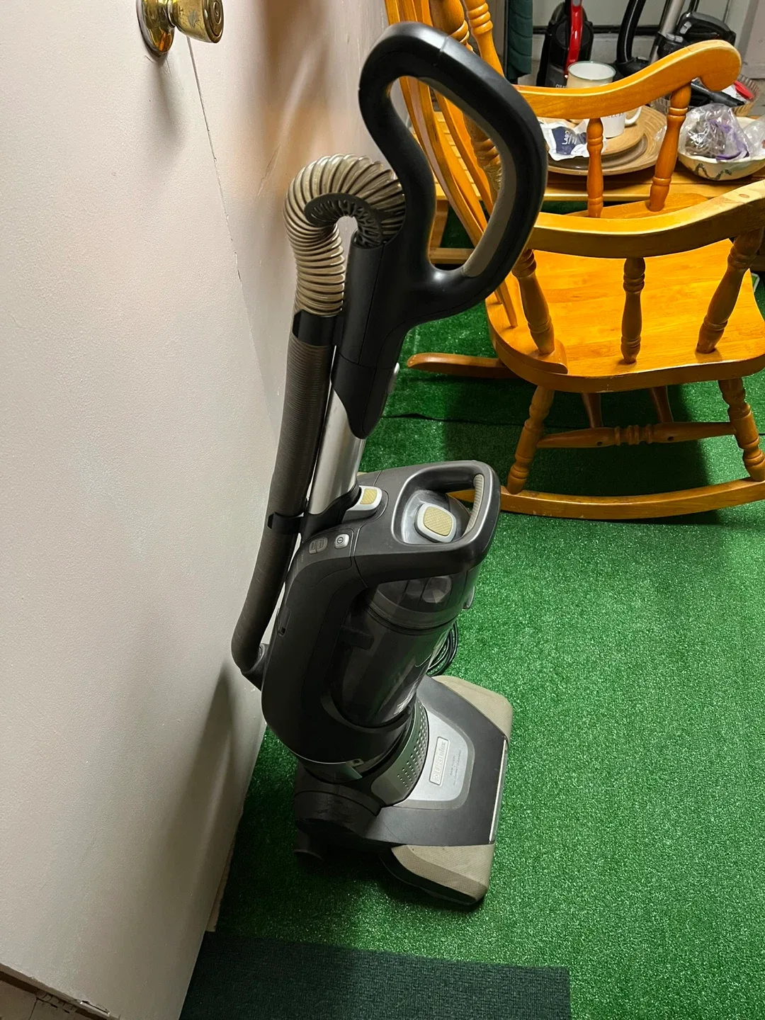 Electrolux NIMBLE 2 Upright Vacuum - Swivel image indicator(2)