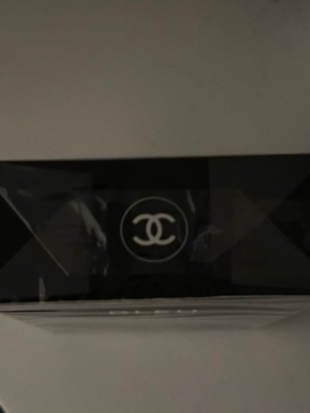 Authentic Bleu de Chanel Eau de Parfum (New) image indicator(2)