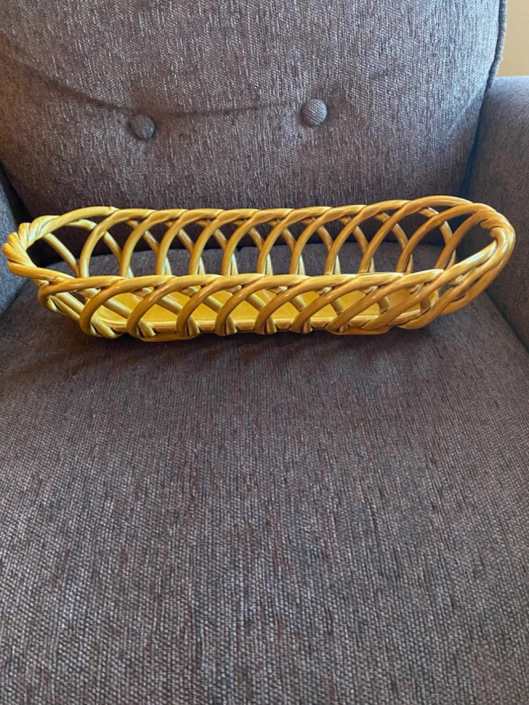 Williams Sonoma Eucalyptus California Ceramic Bread/Fruit Basket thumbnail