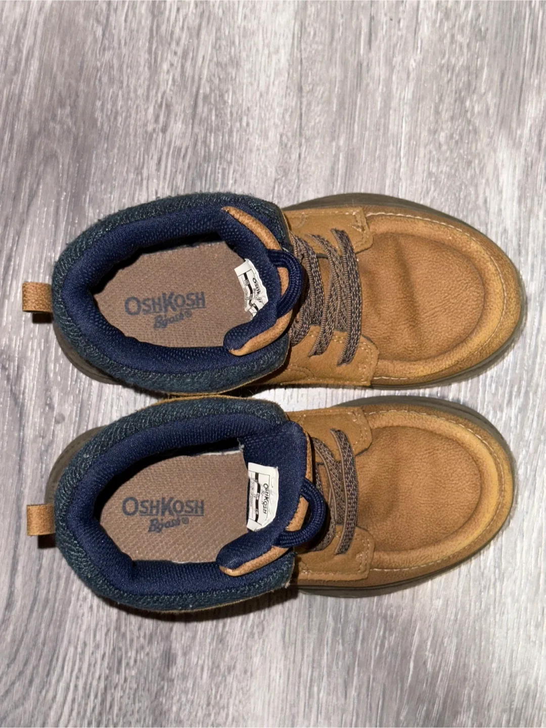 OshKosh B'gosh Kids' Boots - Size 11M image indicator(5)