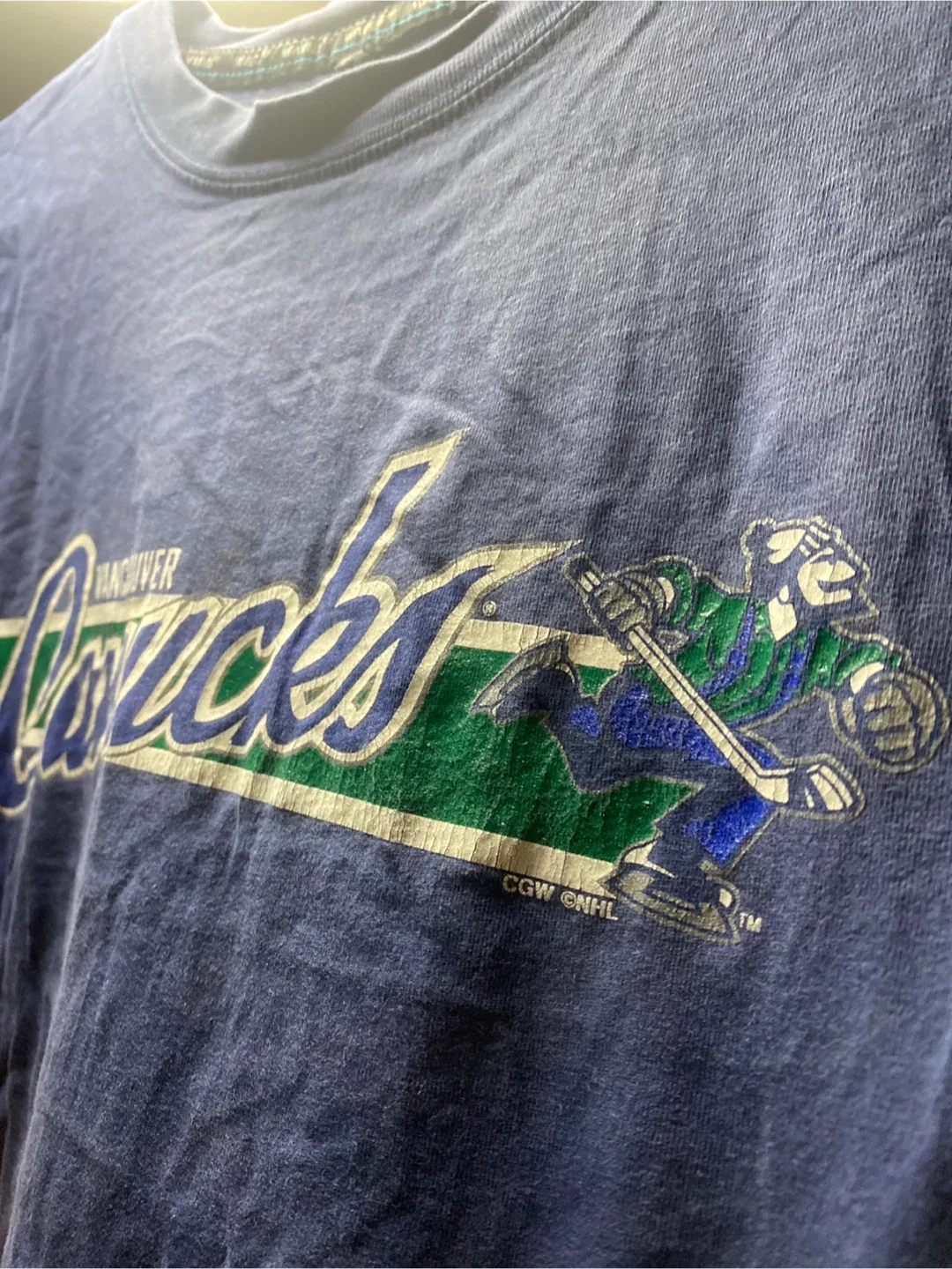 Vancouver Canucks T-Shirt image indicator(2)