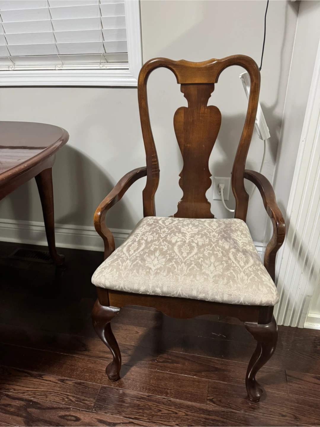 Dining Table with 6 Chairs - Wood - photo 4
