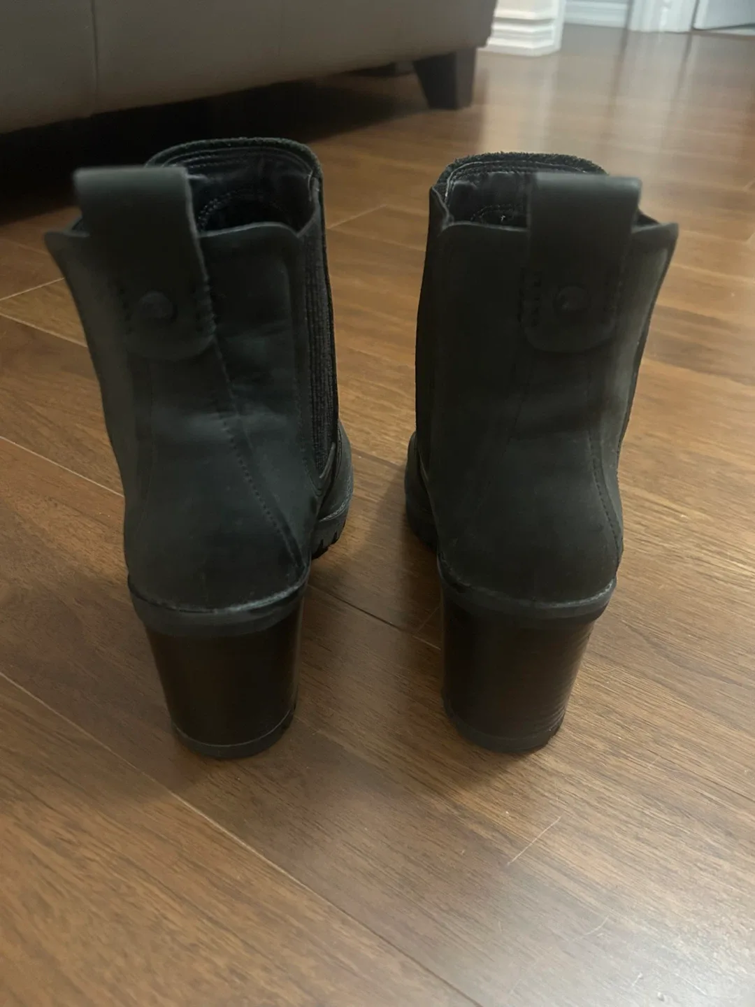 Ugg Black Suede Leather Boots image indicator(3)