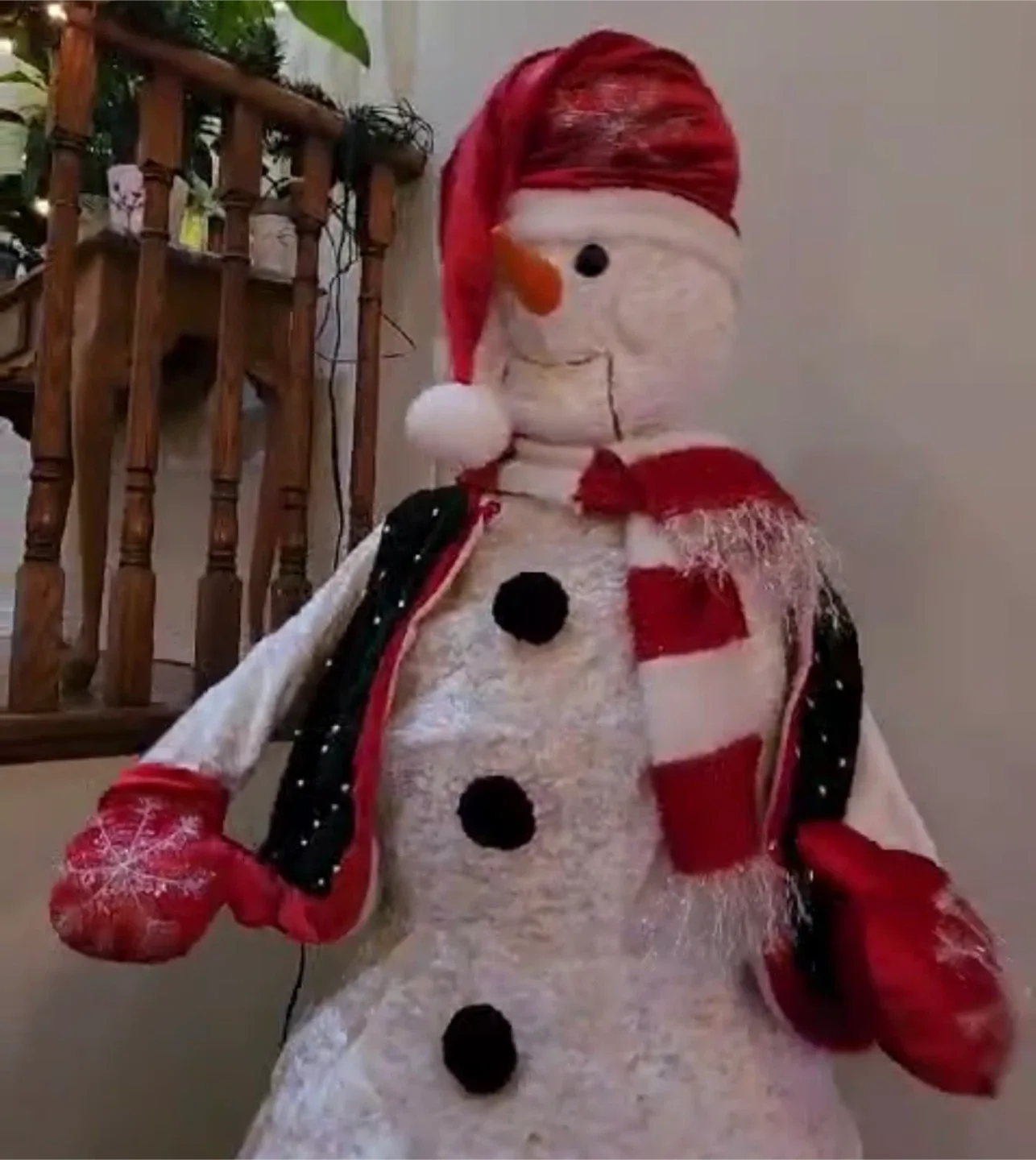 Singing/ dancing frosty snowmen $350 FIRM image indicator(2)