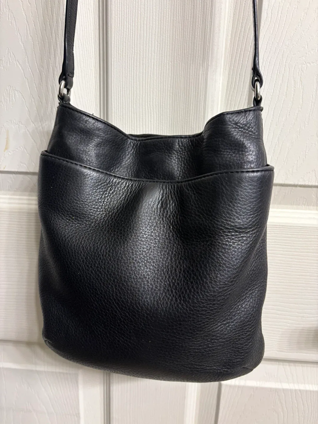 Michael Kors Black Leather Bucket Bag image indicator(2)