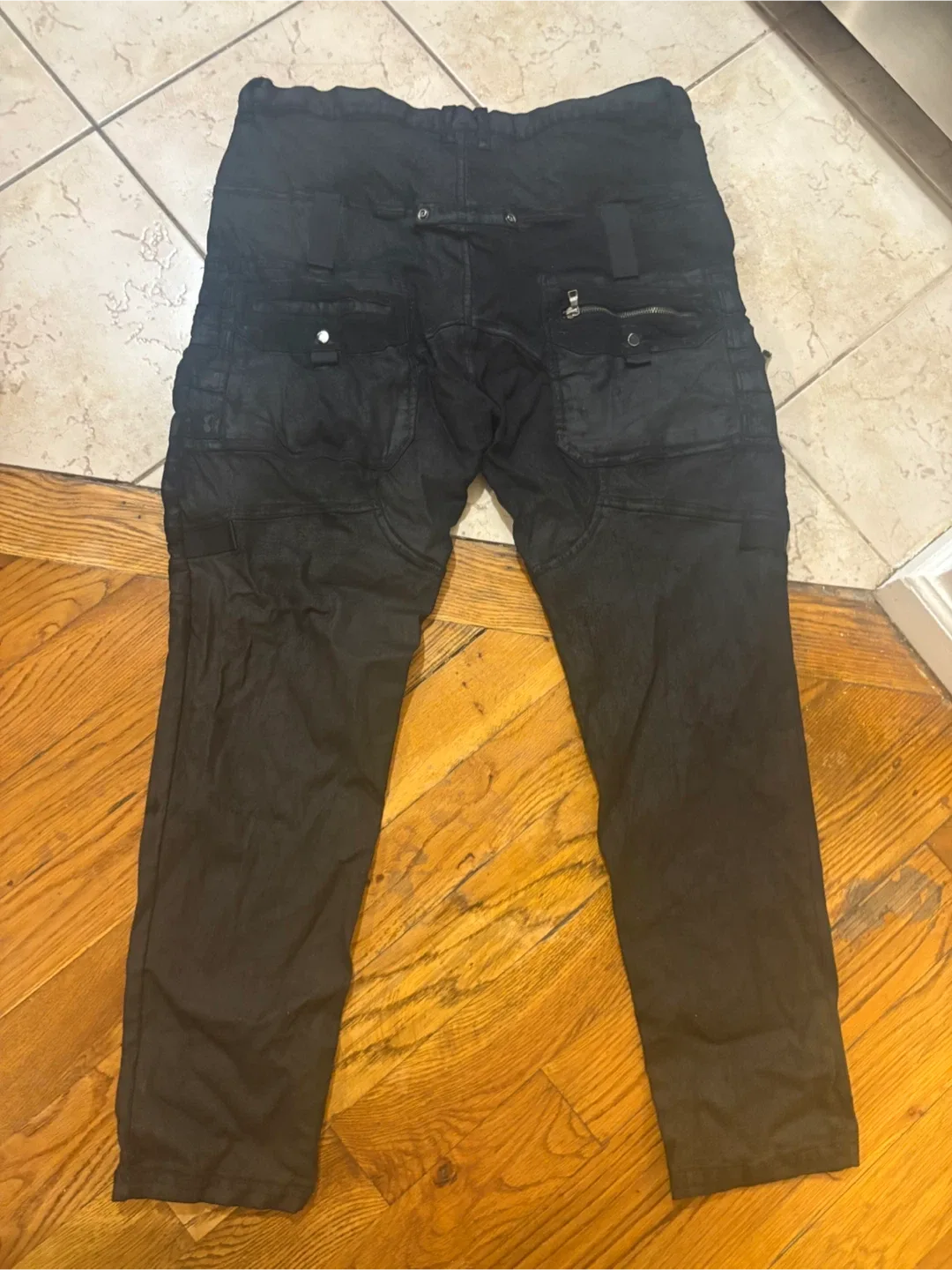 Black Cargo Pants image indicator(2)