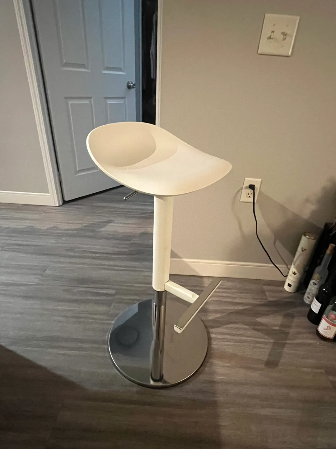 IKEA Janinge Bar Stool - White thumbnail