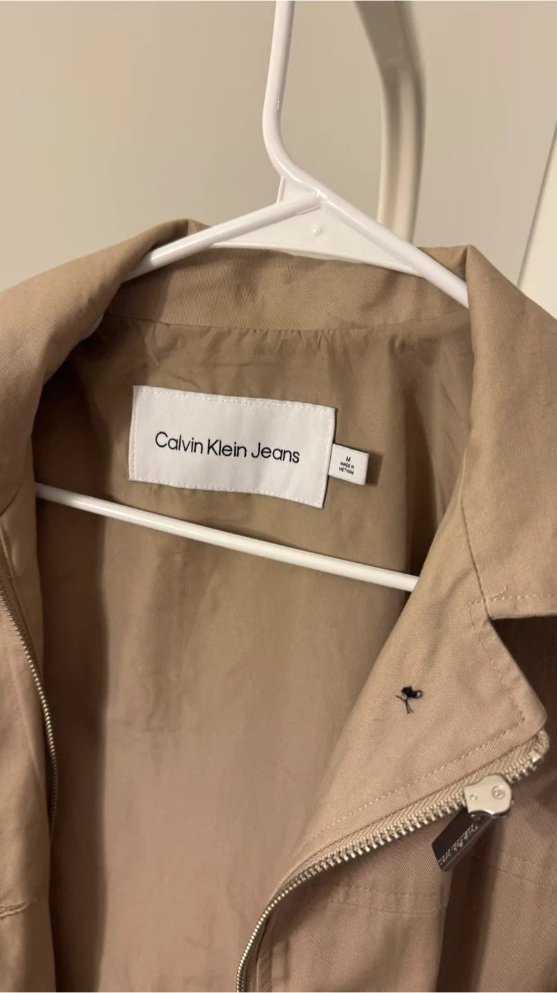 Calvin Klein Jeans Beige Jacket - Size M female image indicator(2)