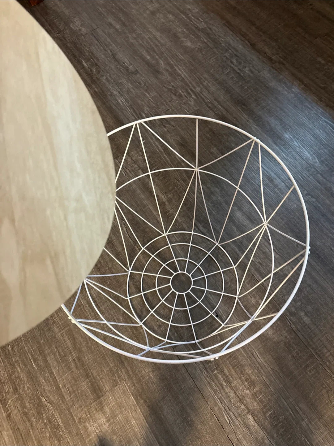 Wire Basket Side Table image indicator(3)