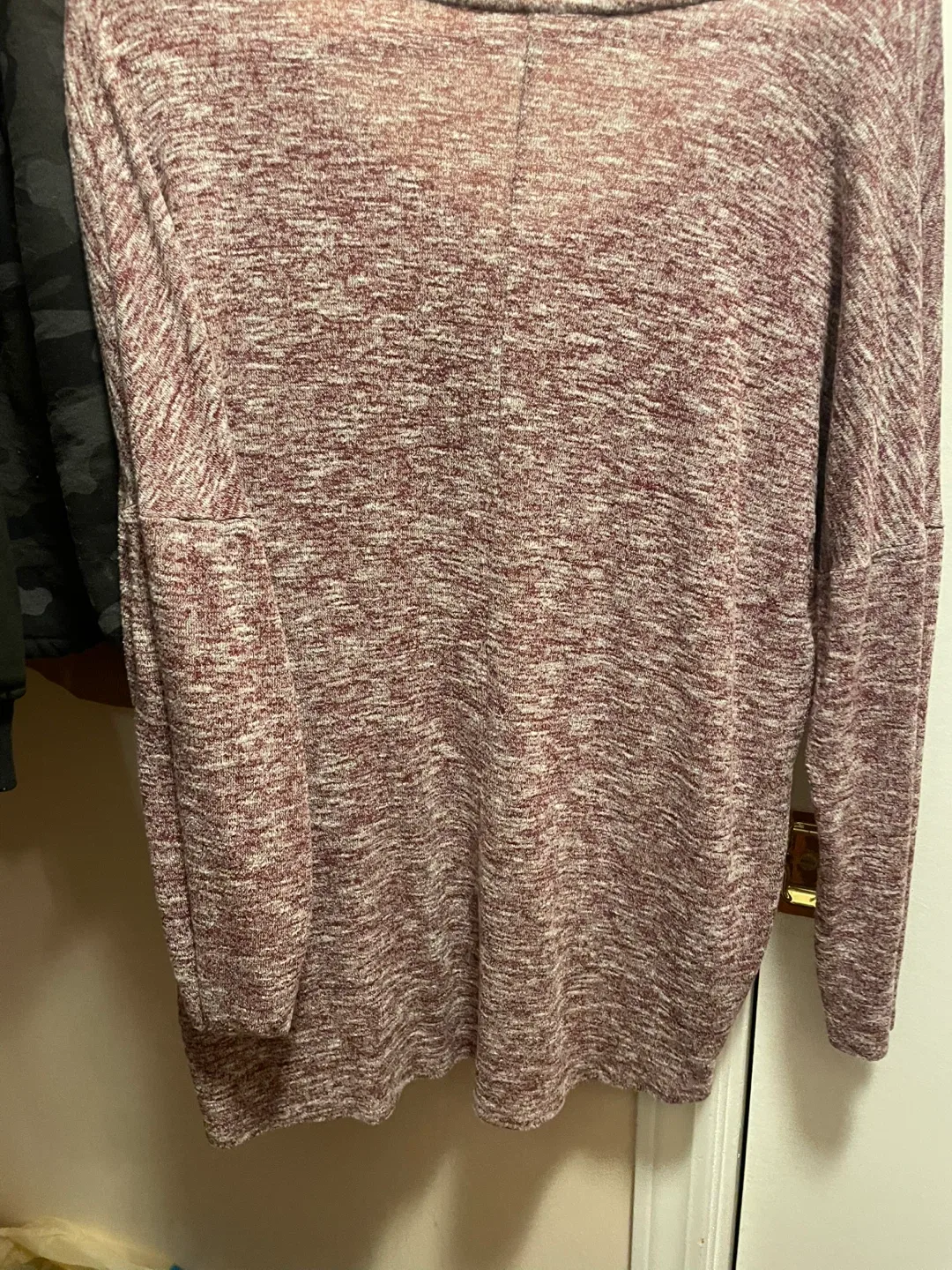 Burgundy V-Neck Long Sleeve Top image indicator(4)