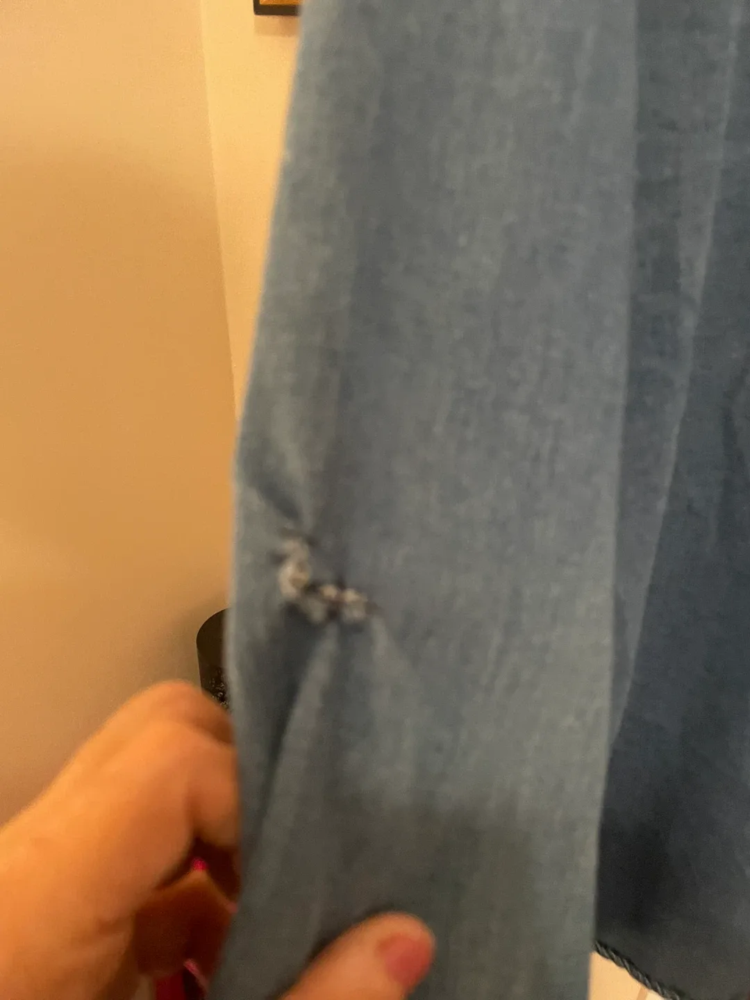 Men’s Denim Button-Up Shirt - Size L image indicator(7)