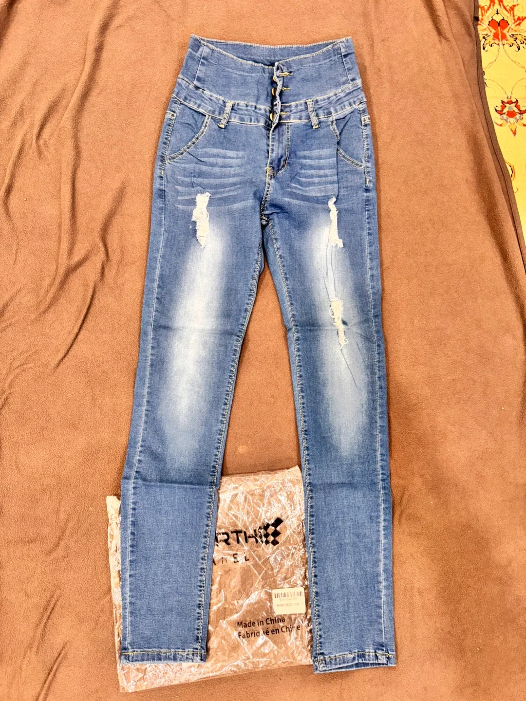 Northern Apparel Distressed Jeans image indicator(4)