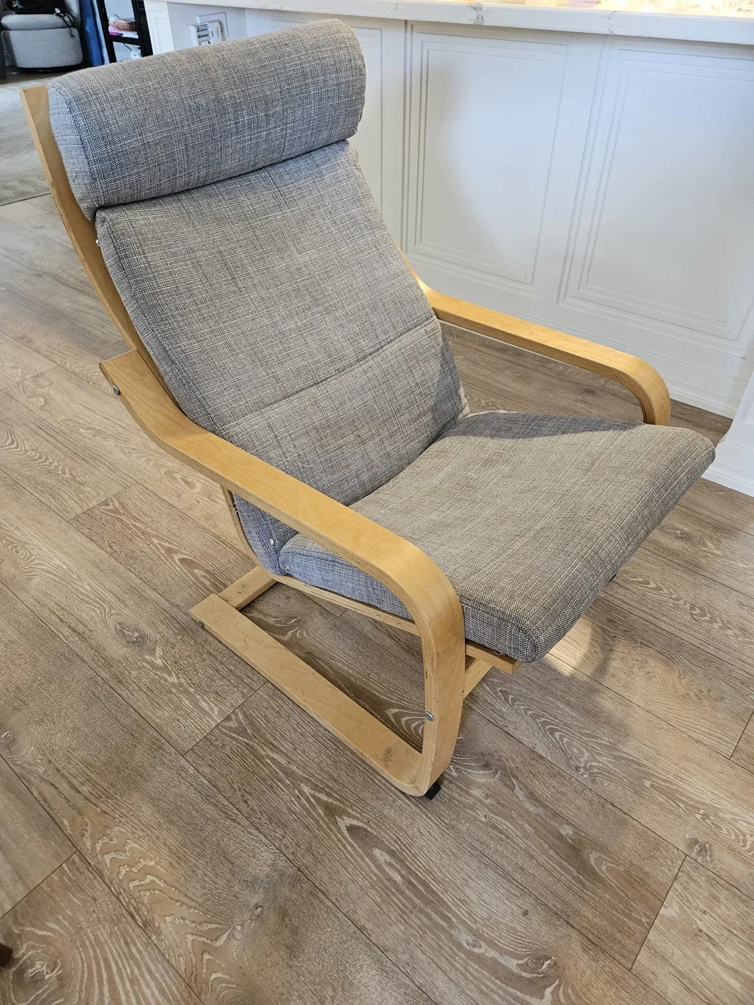 IKEA Poang Chair - Grey 🧡 thumbnail