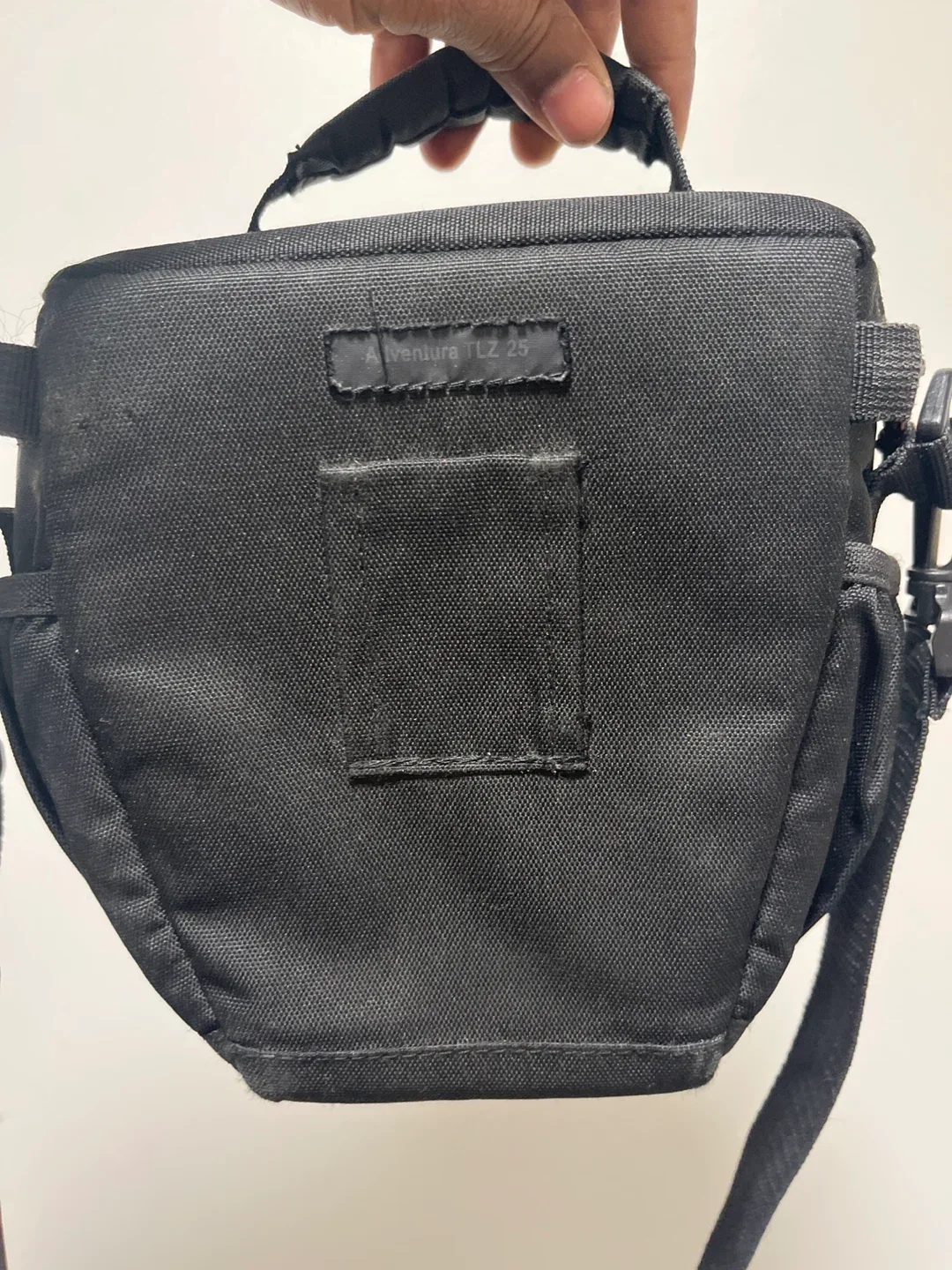 Lowepro Adventura TLZ 25 Camera Bag - Black image indicator(3)