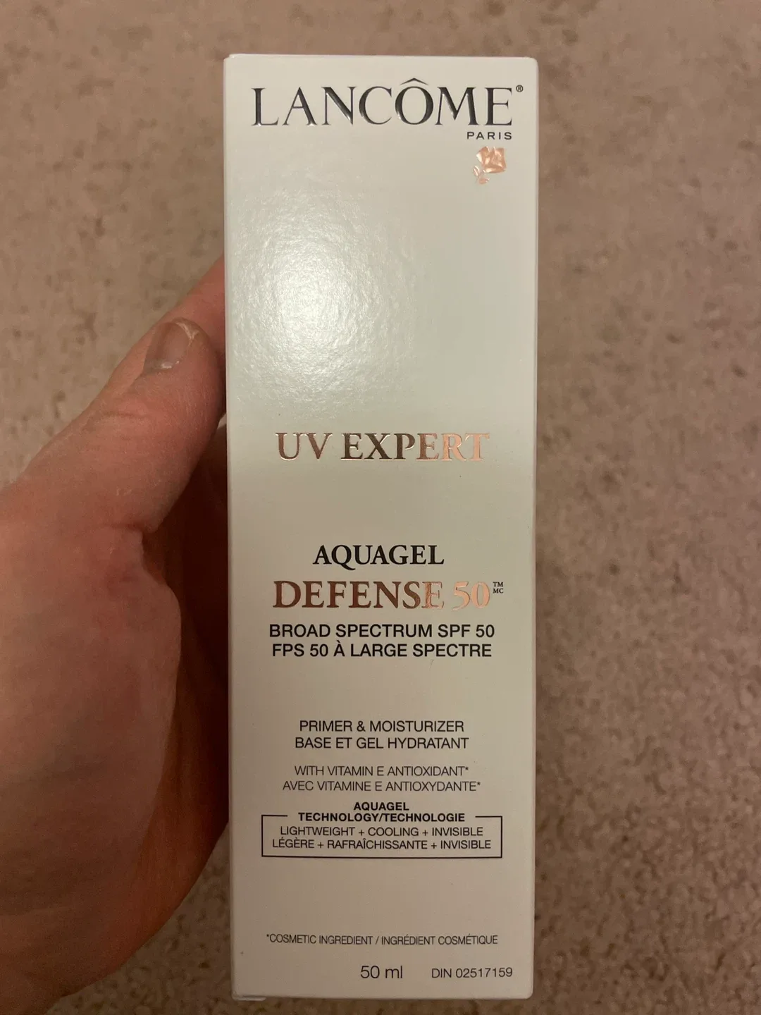 Lancôme UV Expert Aquagel Defense 50 Sunscreen thumbnail