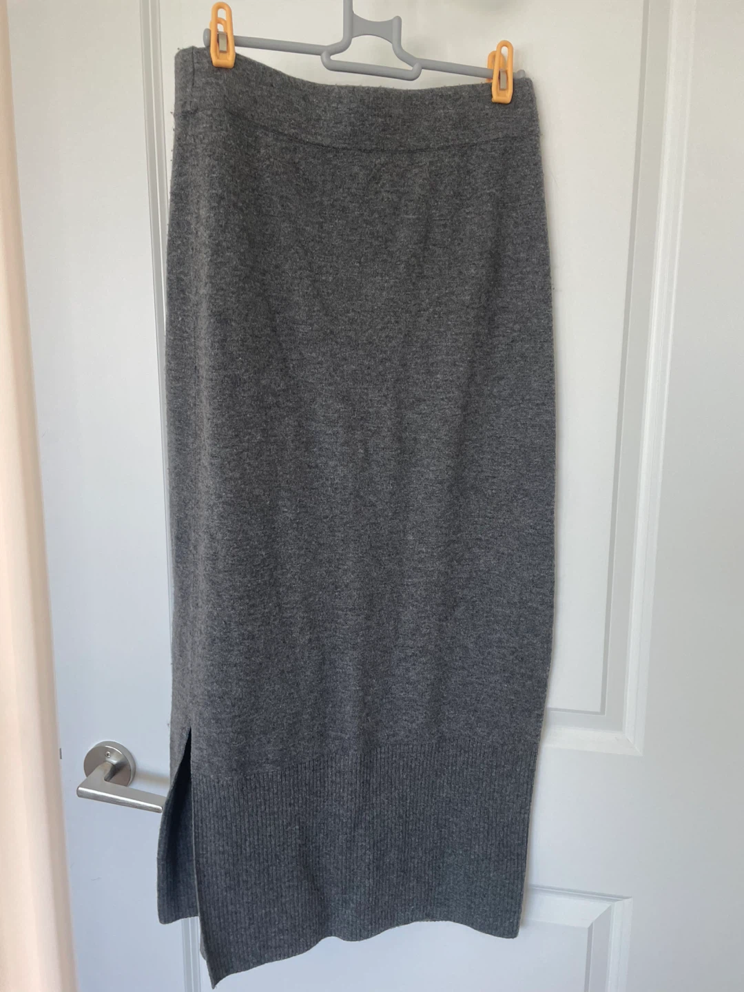 Massimo Dutti Grey Skirt - Size M - photo 2