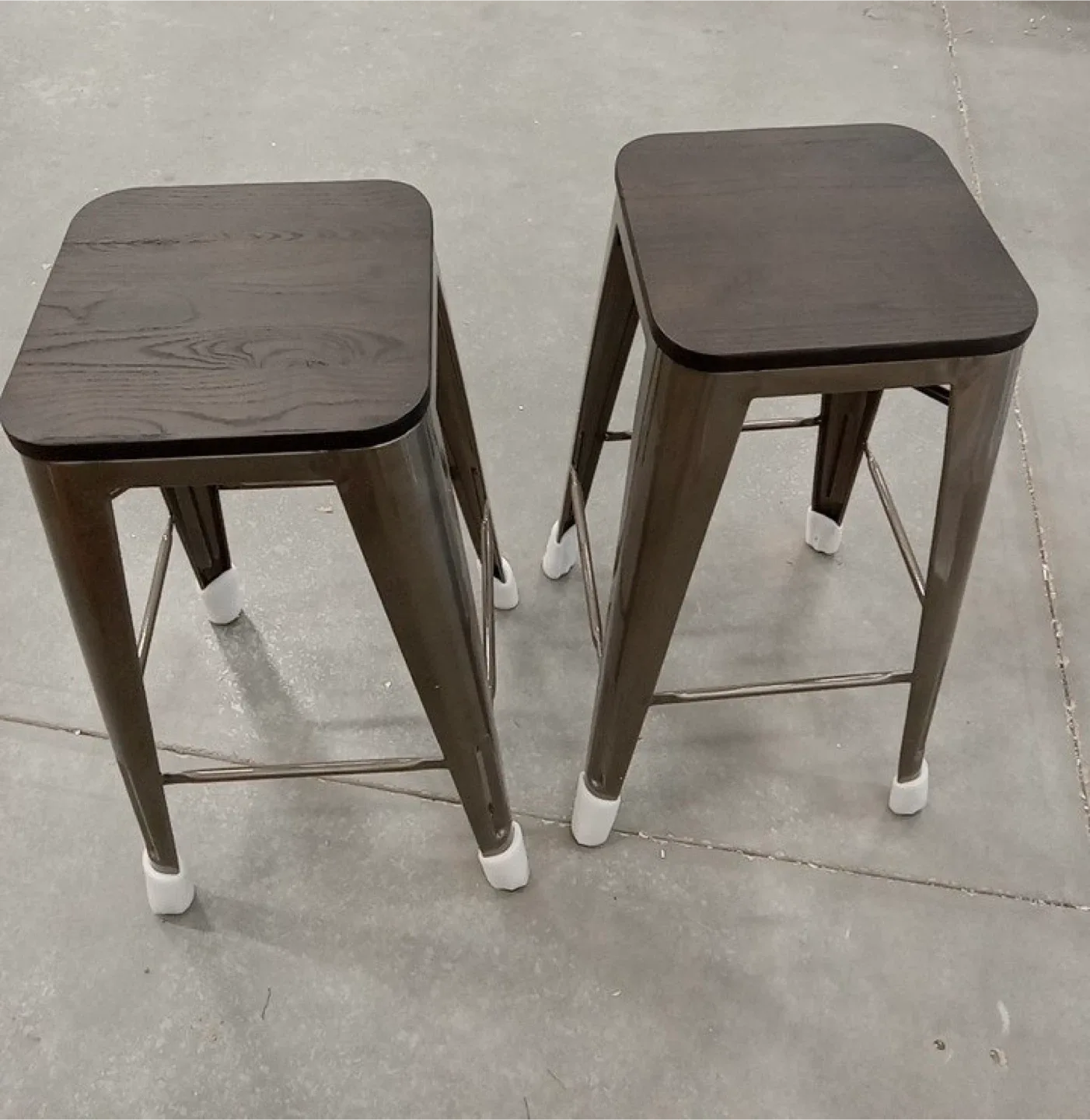 Brand New Set of 2 Metal Bar Stools thumbnail