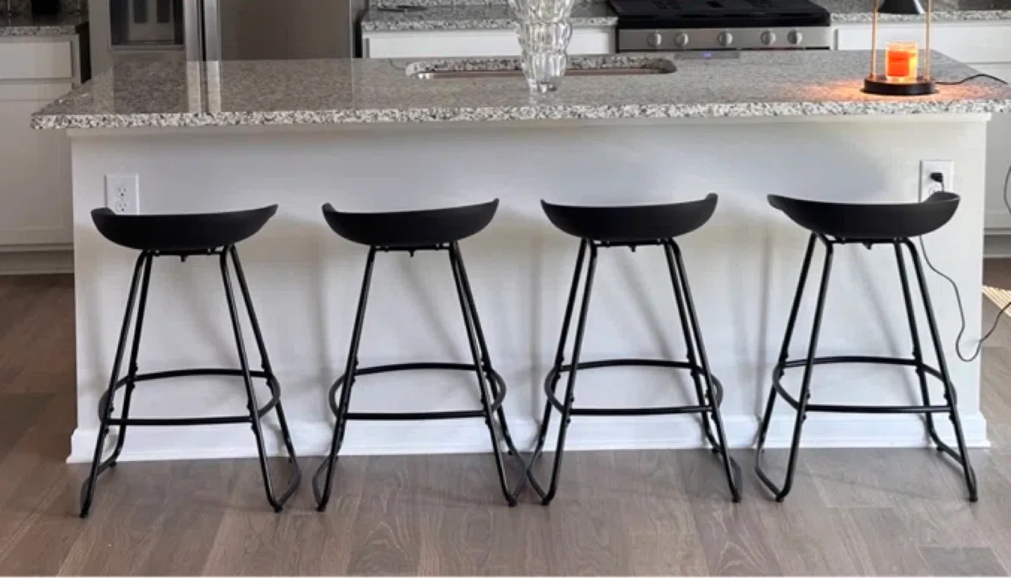 Set of 4 Black Bar Stools thumbnail