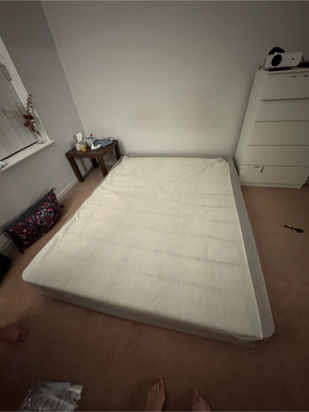 Queen Size Bed Frame - photo 4