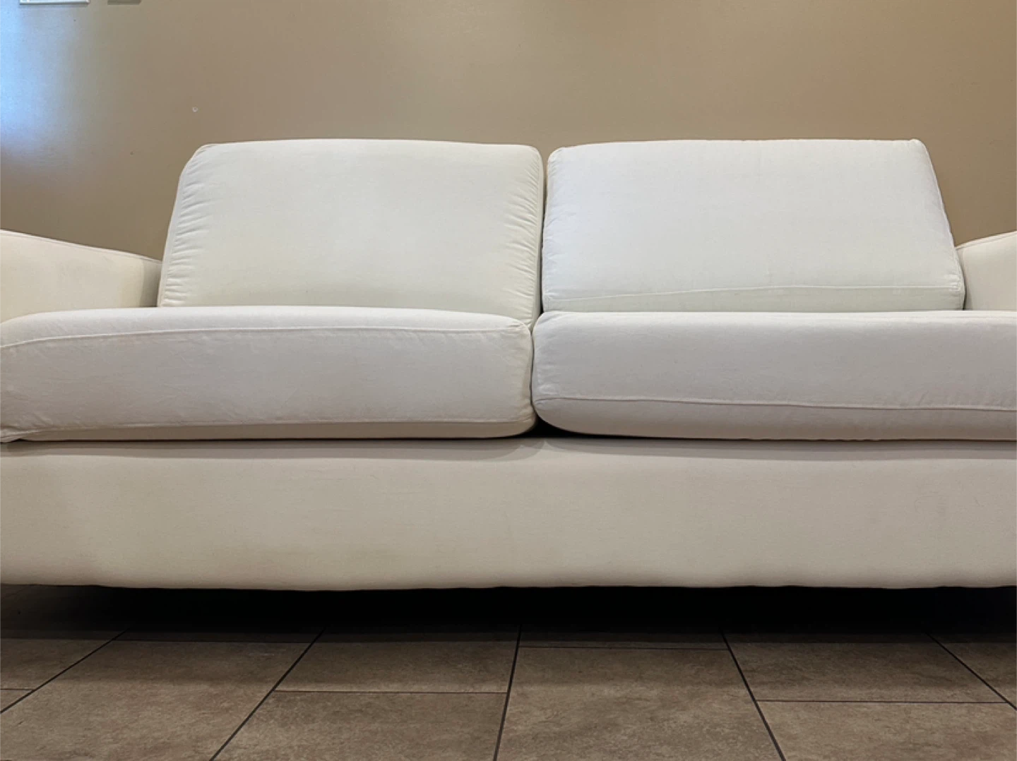 Modern White Cloud 3-Seater Sofa (CAN DELIVER) - photo 3