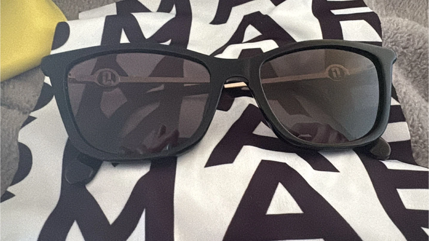 Marc Jacobs Black Sunglasses - photo 4