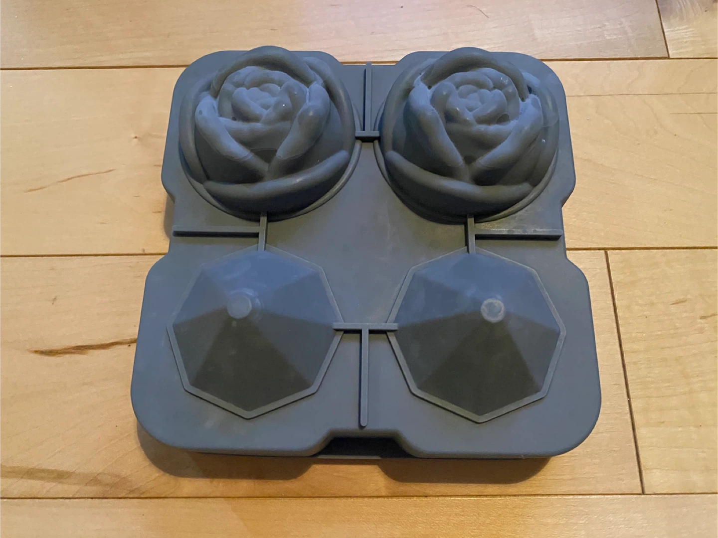 Silicone Ice Cube Molds - Rose & Diamond Shapes