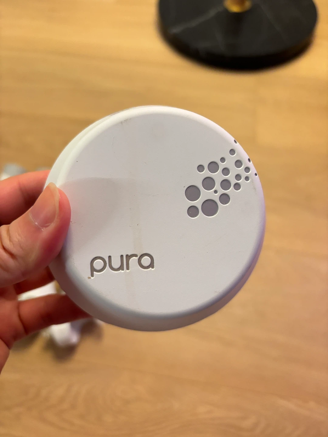 Pura Smart Home Fragrance Diffuser + 8 air wick - photo 2
