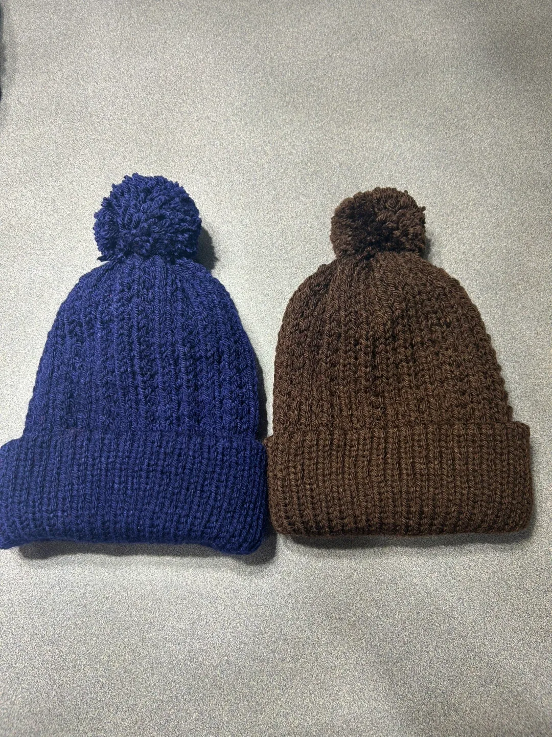 Handmade Knitted Pom Beanies image indicator(6)
