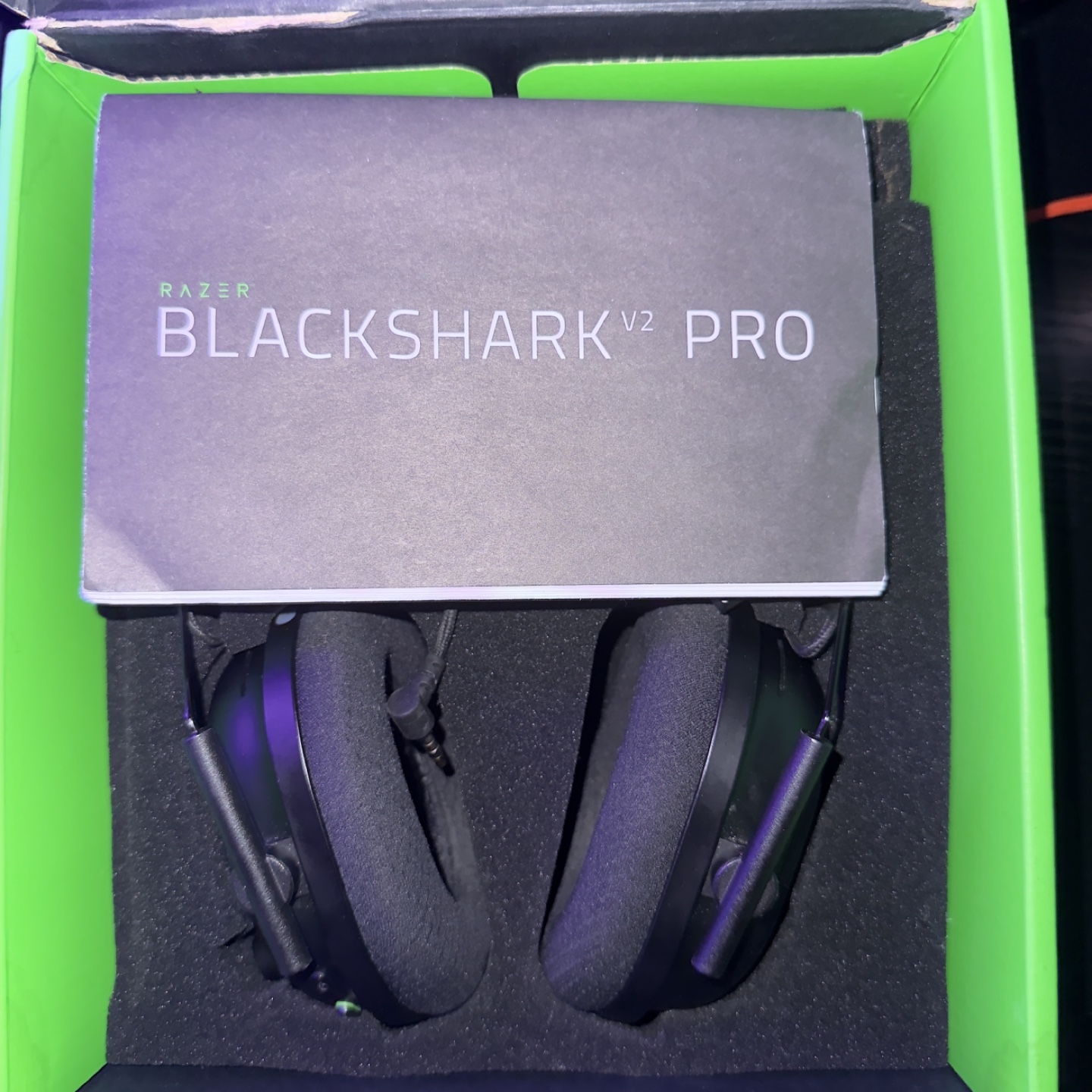 Razer blackshark v2 pro - used in good-condition - photo 2