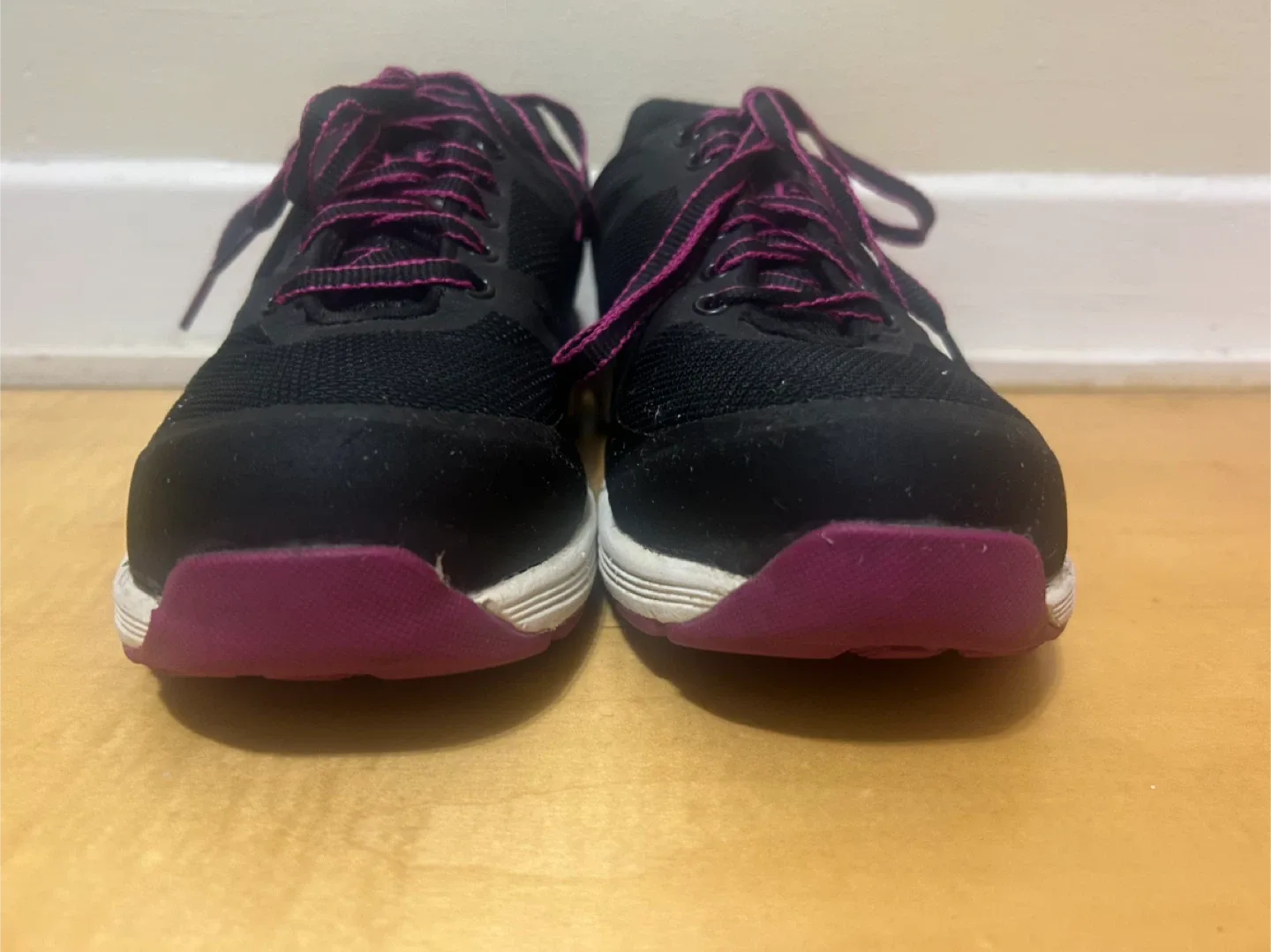Black steel toe  Shoes with Purple Laces image indicator(4)