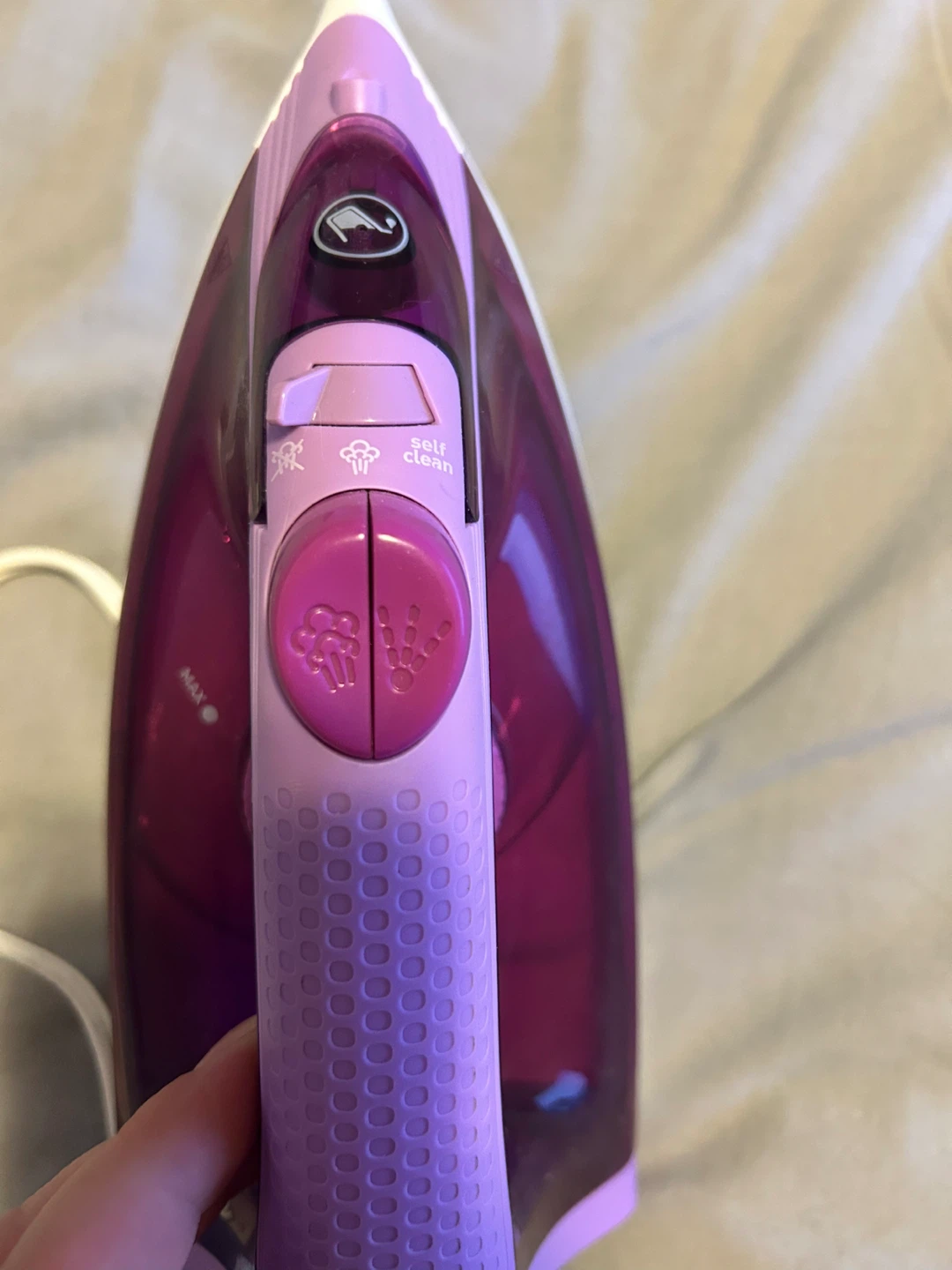 T-Fal Steam Essential Plus Iron - Purple - photo 3