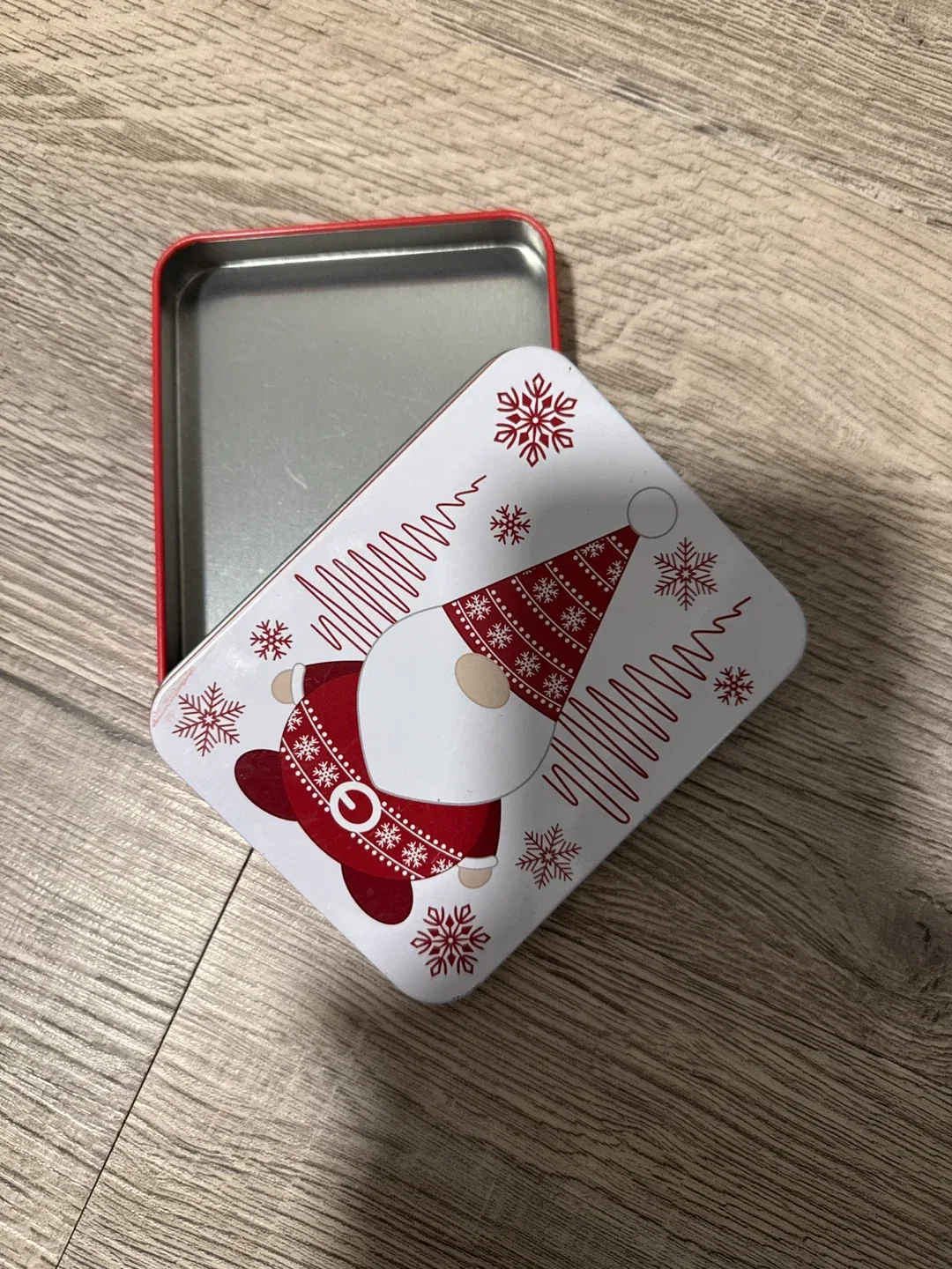Kado Christmas Gnome Tin image indicator(2)