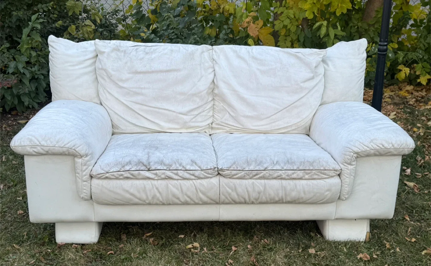 White Sofa Set - Loveseat & Couch image indicator(3)